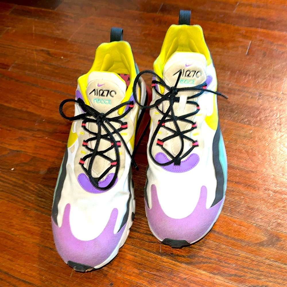Nike Air 27c React